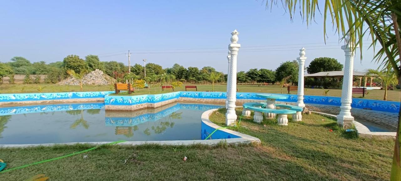 Modhera Sunrise Resort - Tents Bhungas Jungle Restaurants & Candlelight Dining Kalri Extérieur photo