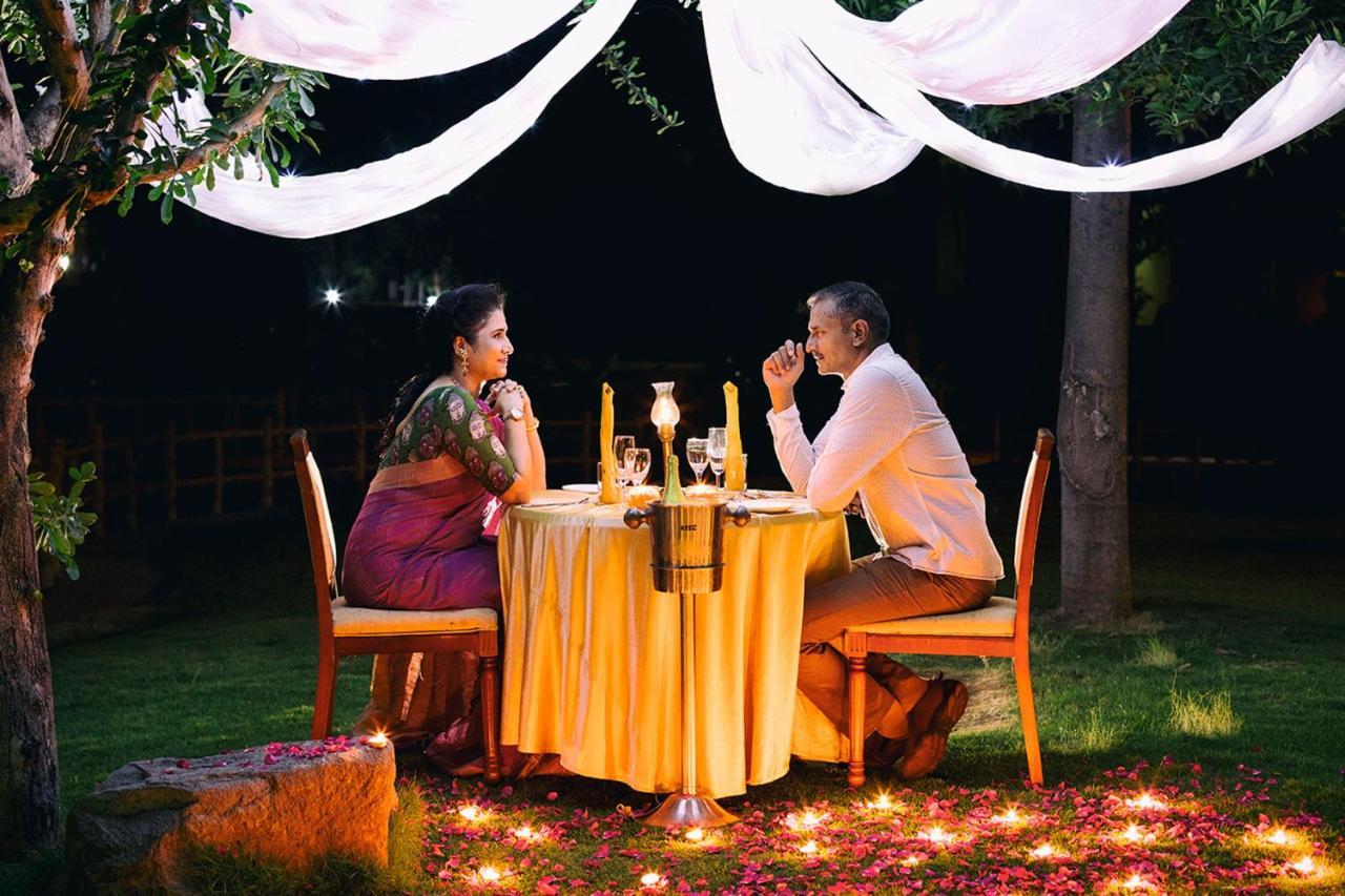 Modhera Sunrise Resort - Tents Bhungas Jungle Restaurants & Candlelight Dining Kalri Extérieur photo