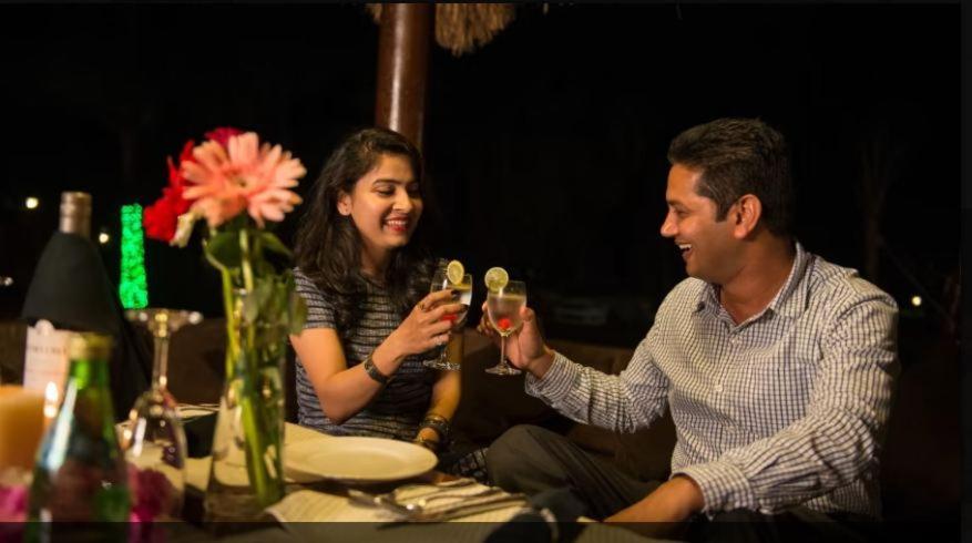 Modhera Sunrise Resort - Tents Bhungas Jungle Restaurants & Candlelight Dining Kalri Extérieur photo