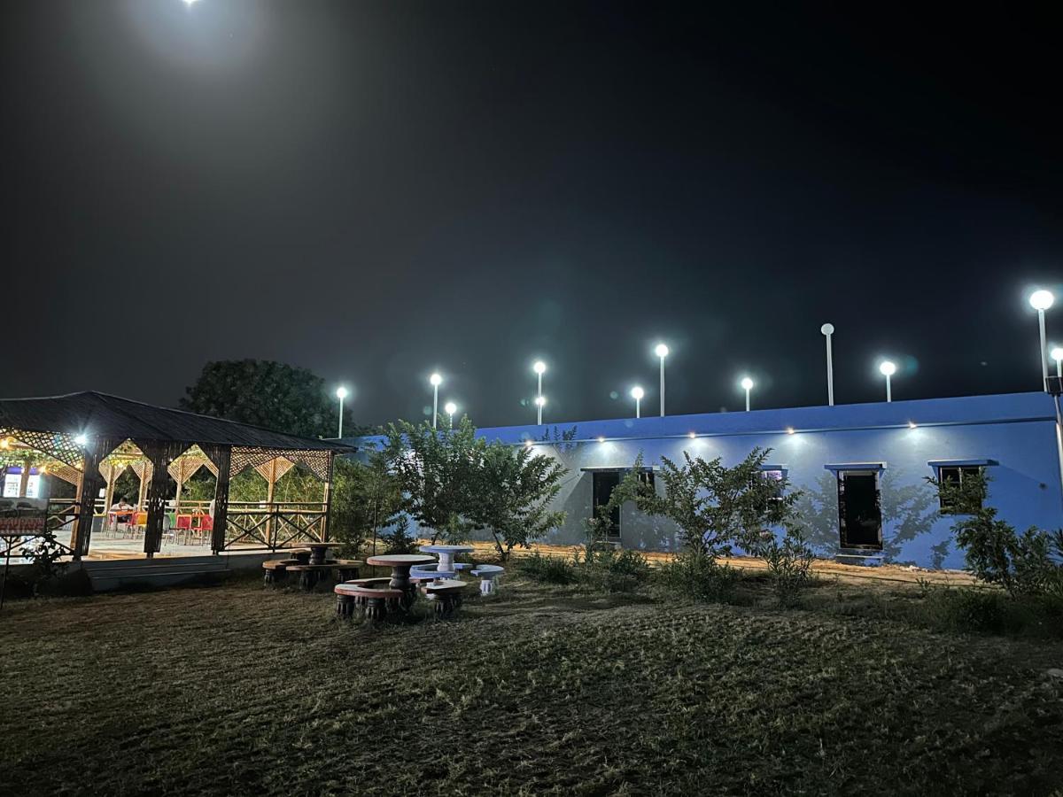 Modhera Sunrise Resort - Tents Bhungas Jungle Restaurants & Candlelight Dining Kalri Extérieur photo